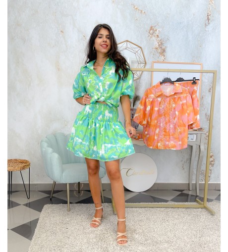 Conjunto blusa y falda