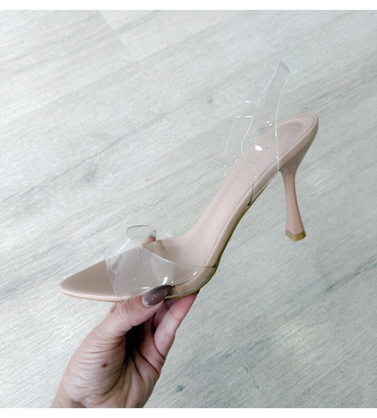 Sandalia transparente