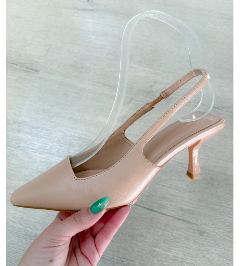 Stiletto beige