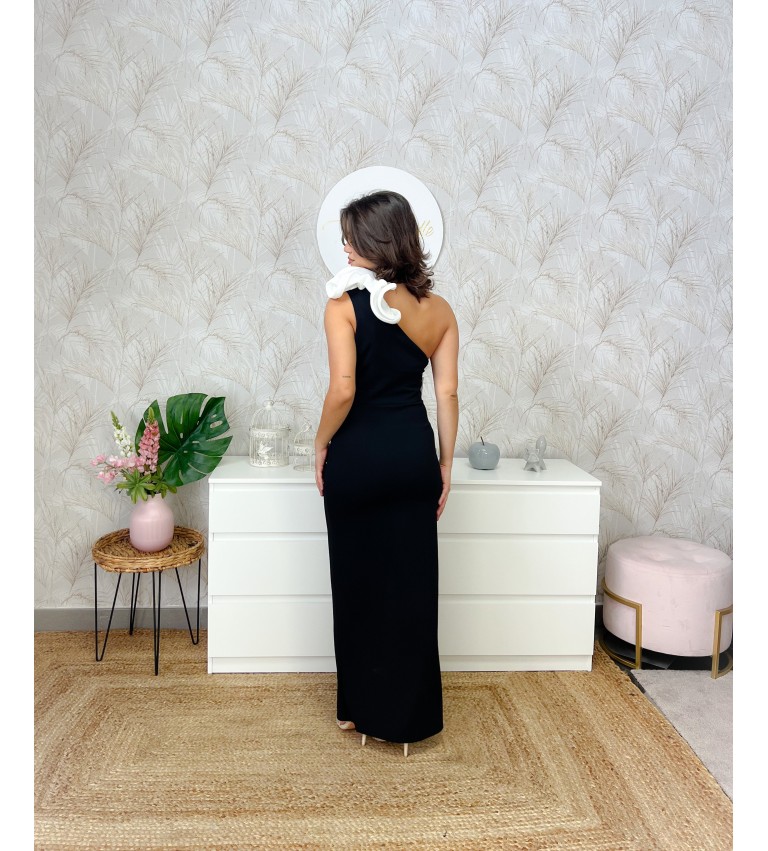 Vestido bicolor volante