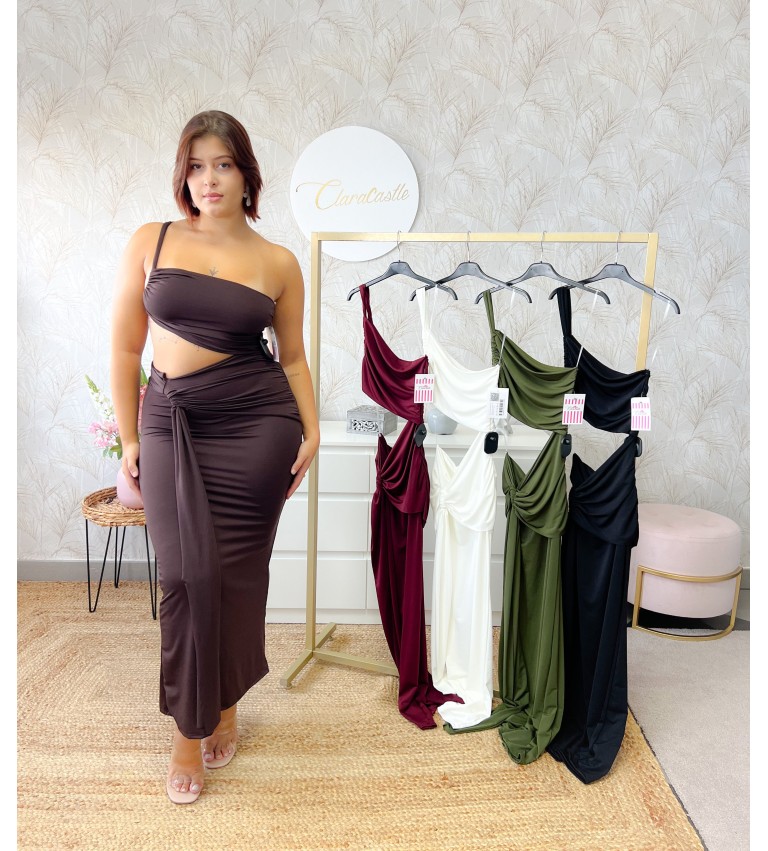 Vestido cut asimétrico