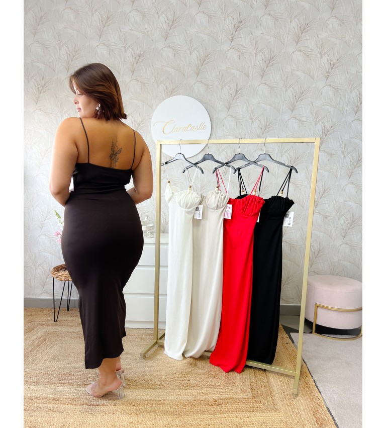 Vestido escote abalorios