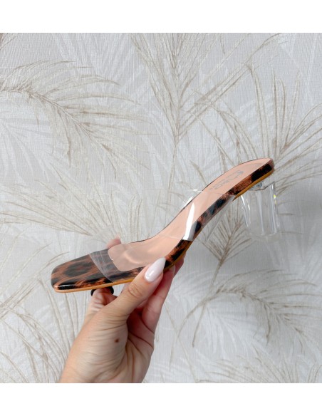 Sandalia suela leopard