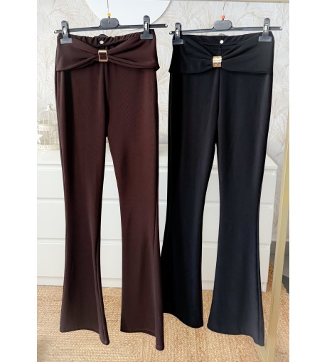 Pantalón detalle dorado 2