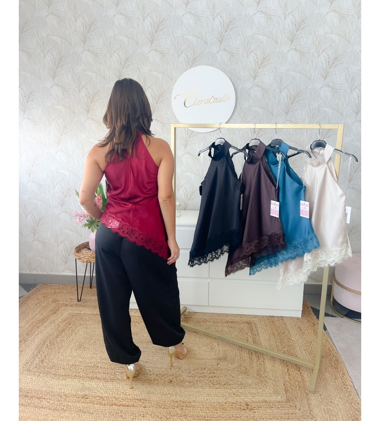 Blusa halter encaje
