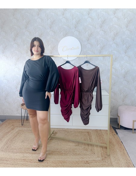 Vestido corto con manga