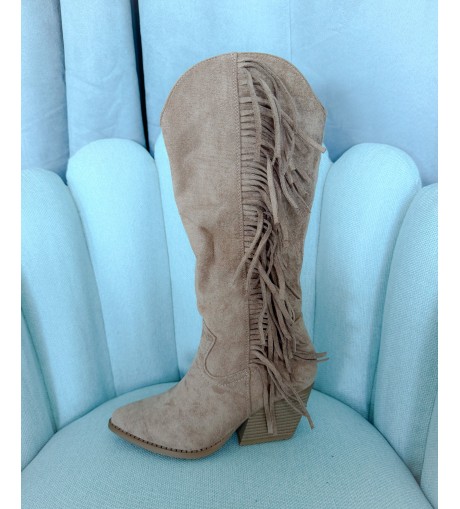 Bota flecos