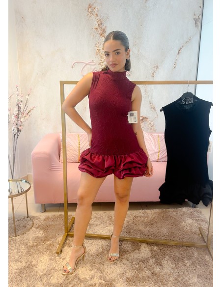 Vestido volante bajo