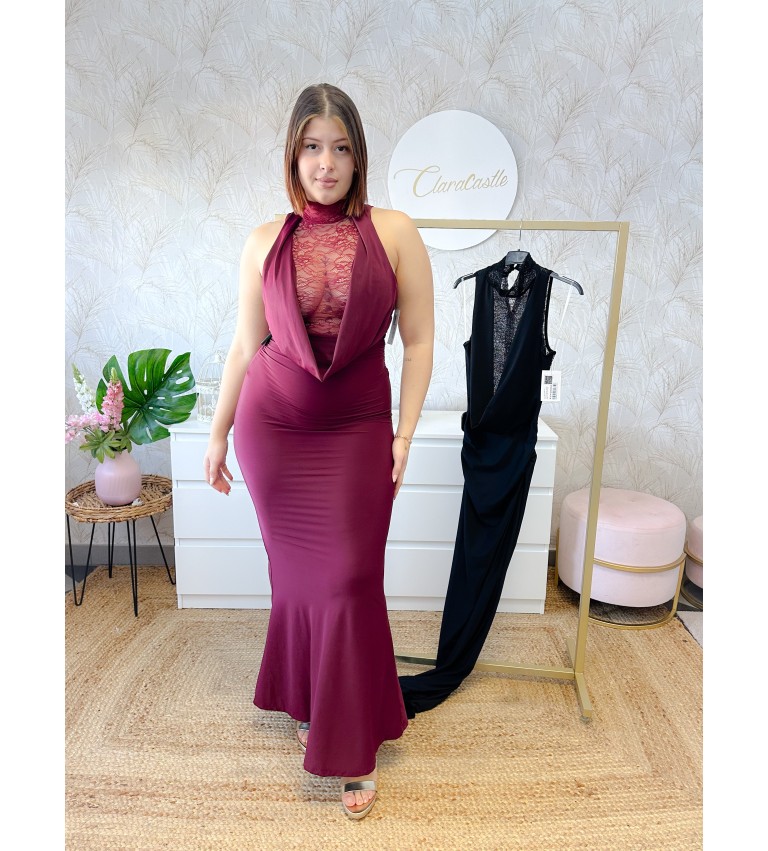 Vestido escote encaje