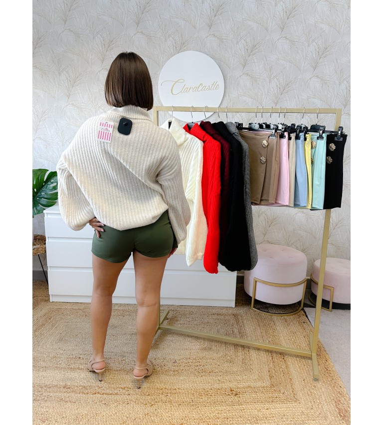 Skort detalle dorado