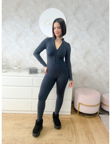 Mono sport manga larga