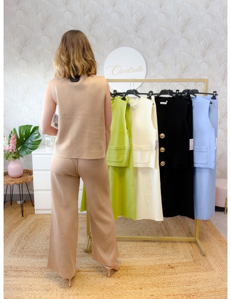 Conjunto chaleco + pantalón punto