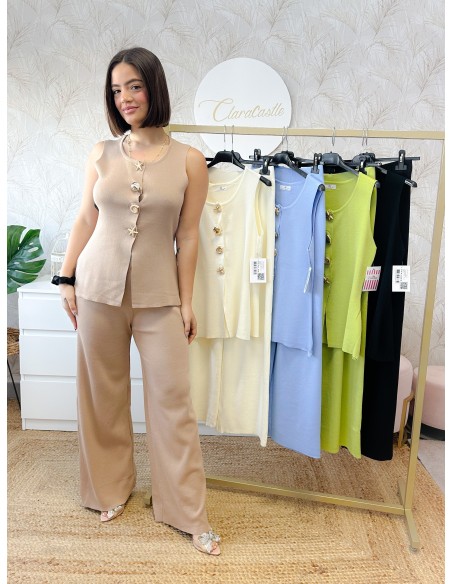 Conjunto detalle dorado