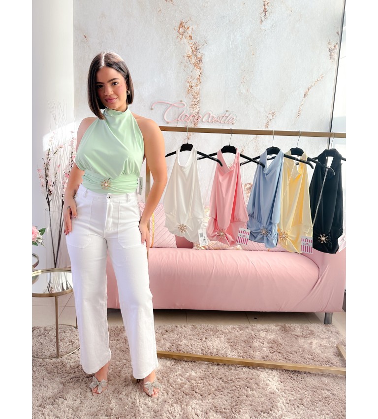 Top halter detalle dorado