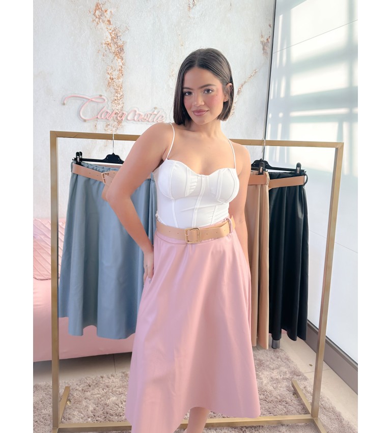 Falda midi polipiel