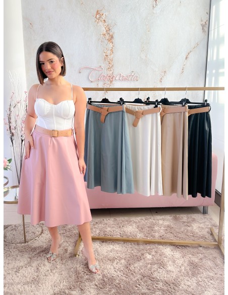 Falda midi polipiel