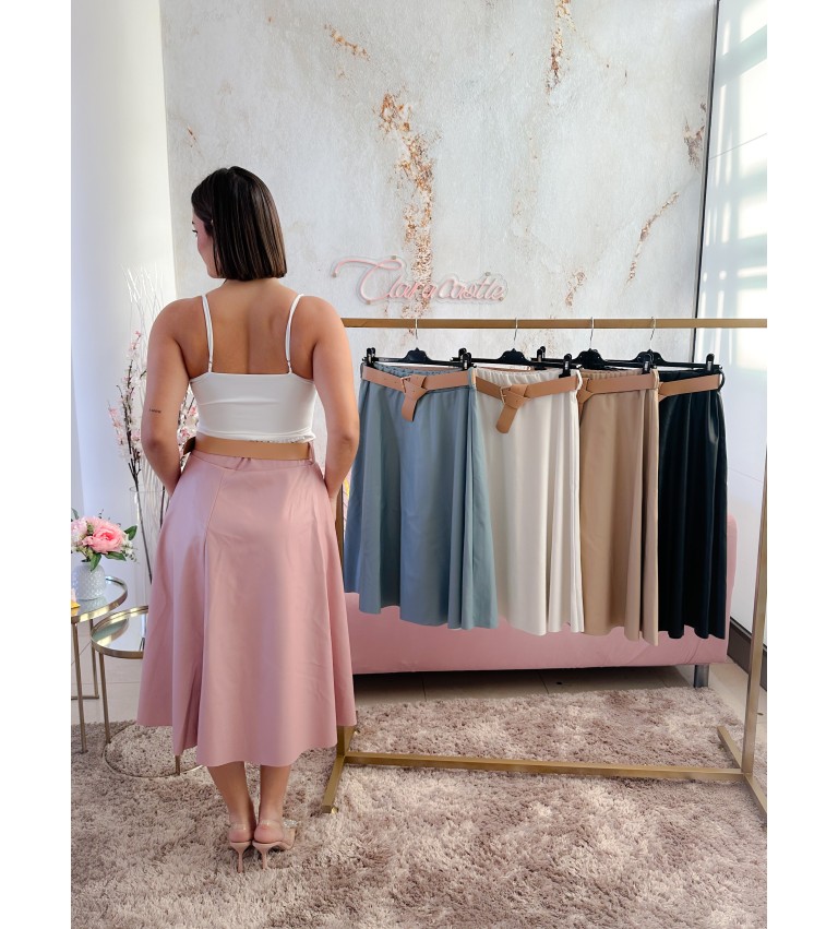 Falda midi polipiel